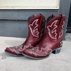 Saratoga Stud Bootie Dark Cherry